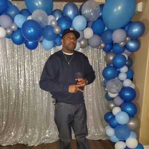 Meet your Posher, Clarence